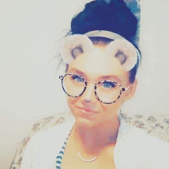 Meet your Posher, Cally - Picture 1 of 1